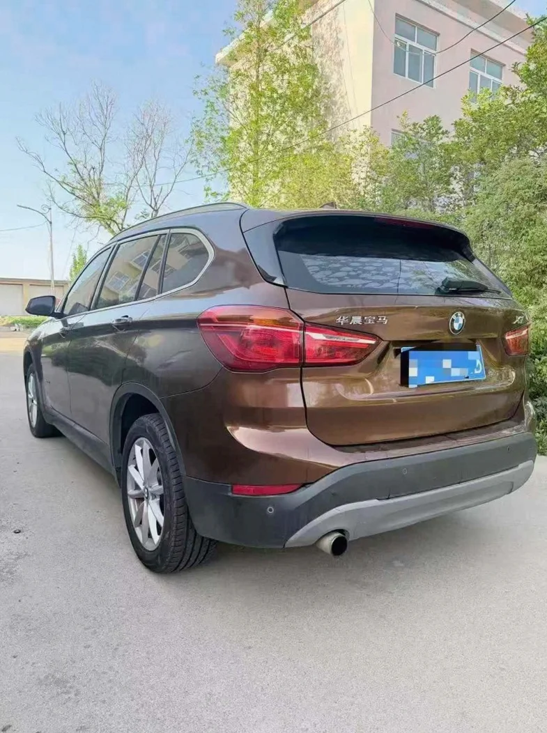 X1宝马 内饰后排