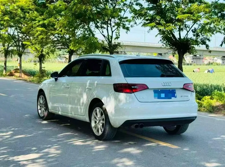 奥迪A3 正面外观三