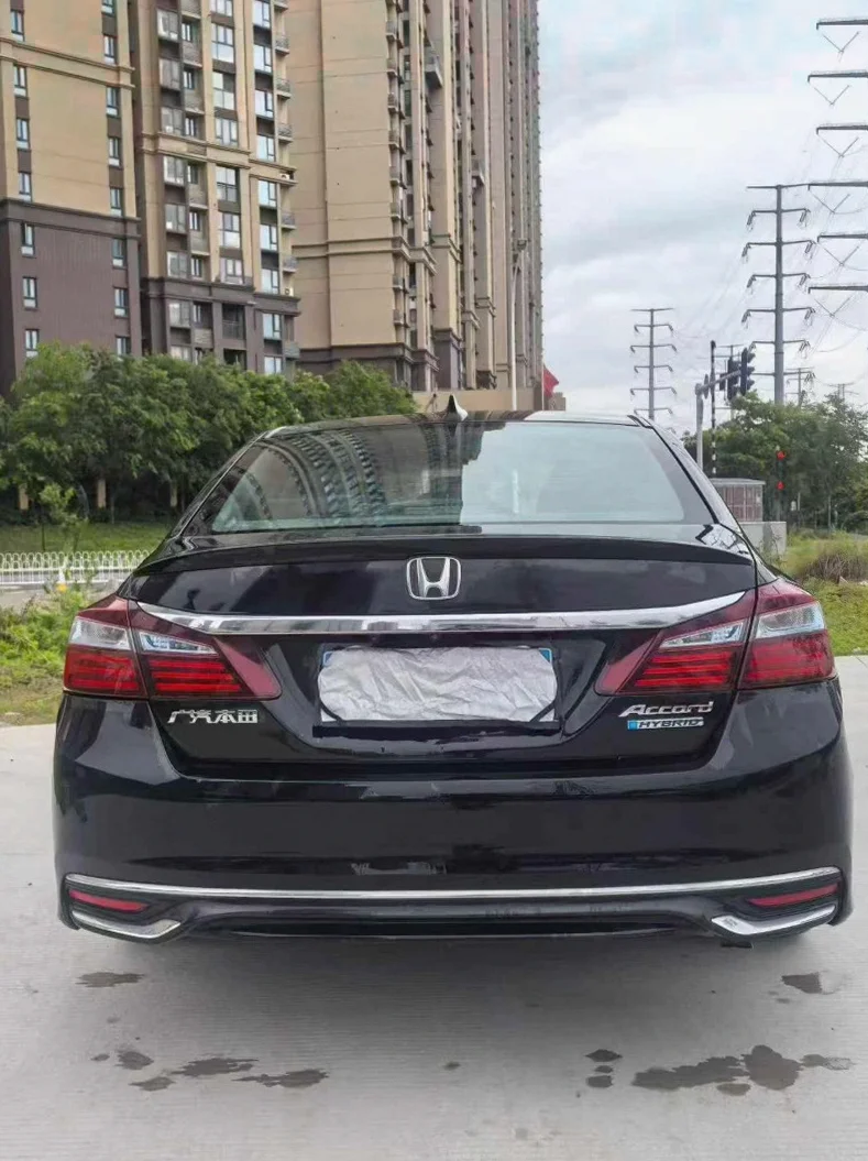 本田雅阁 正面外观三