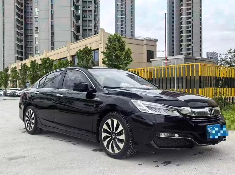 本田雅阁 正面外观二