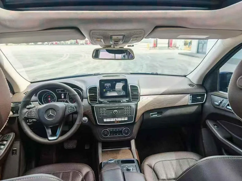 大众途观 驾驶室