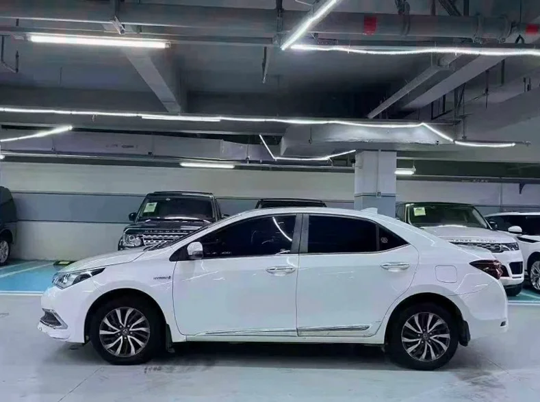 丰田卡罗拉 内饰后排