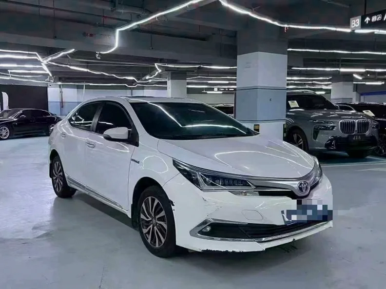 丰田卡罗拉 正面外观二