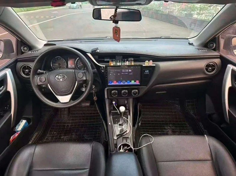 丰田卡罗拉 后面外观二