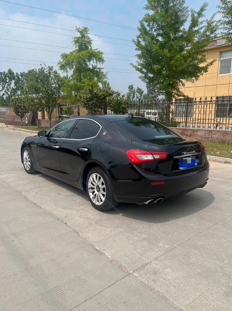 玛莎拉蒂Ghibli 后面外观三