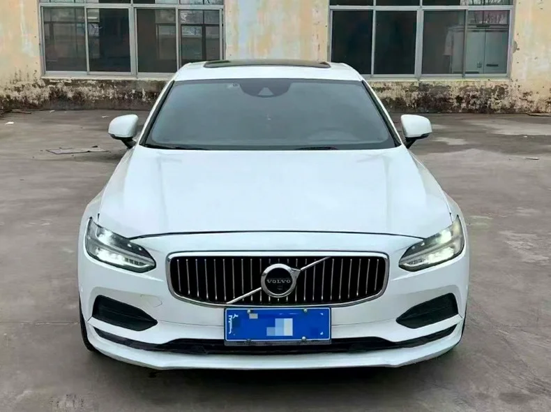 17年沃尔沃S90 2.0T智远版