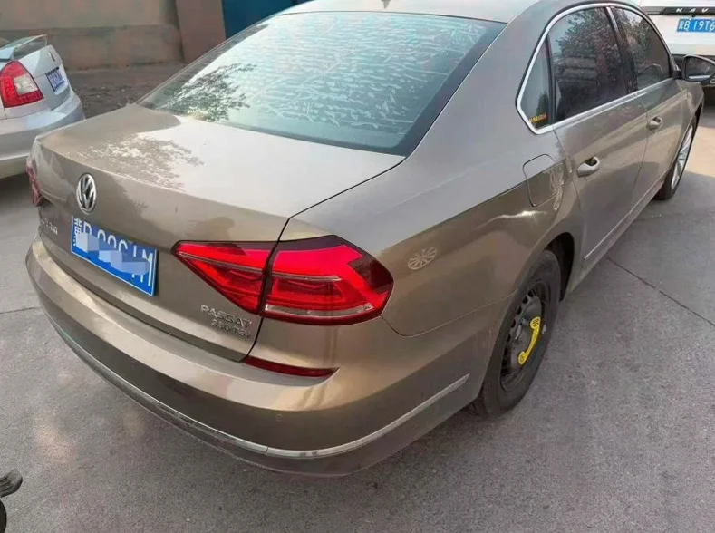 大众帕萨特 后面外观二