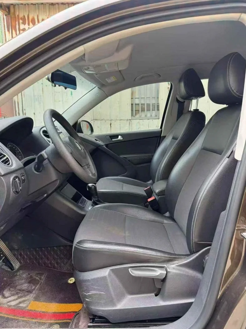 大众途观 后面外观一