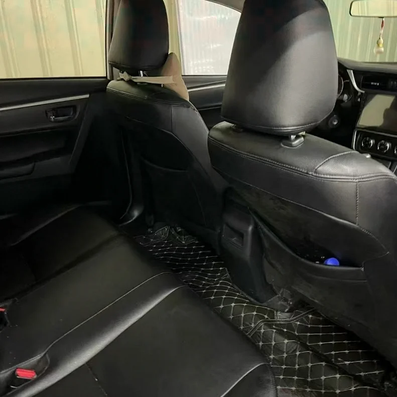 丰田卡罗拉 正面外观三