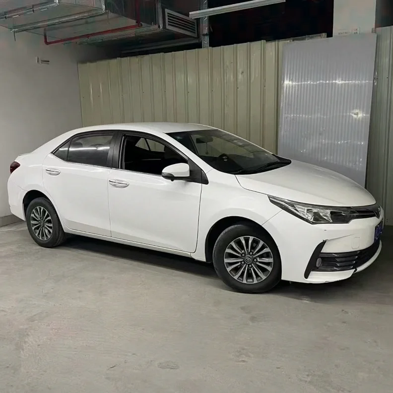 丰田卡罗拉 后面外观三