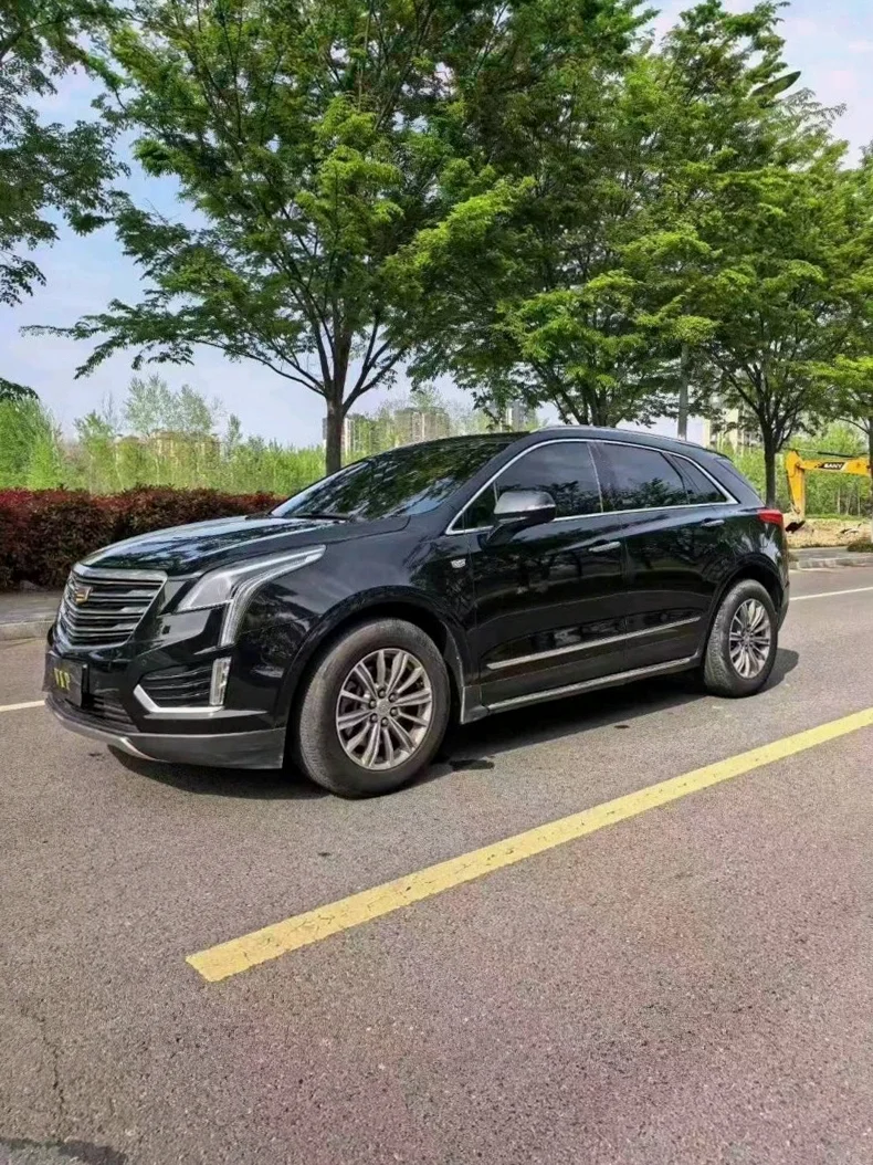 凯迪拉克XT5 正面外观二