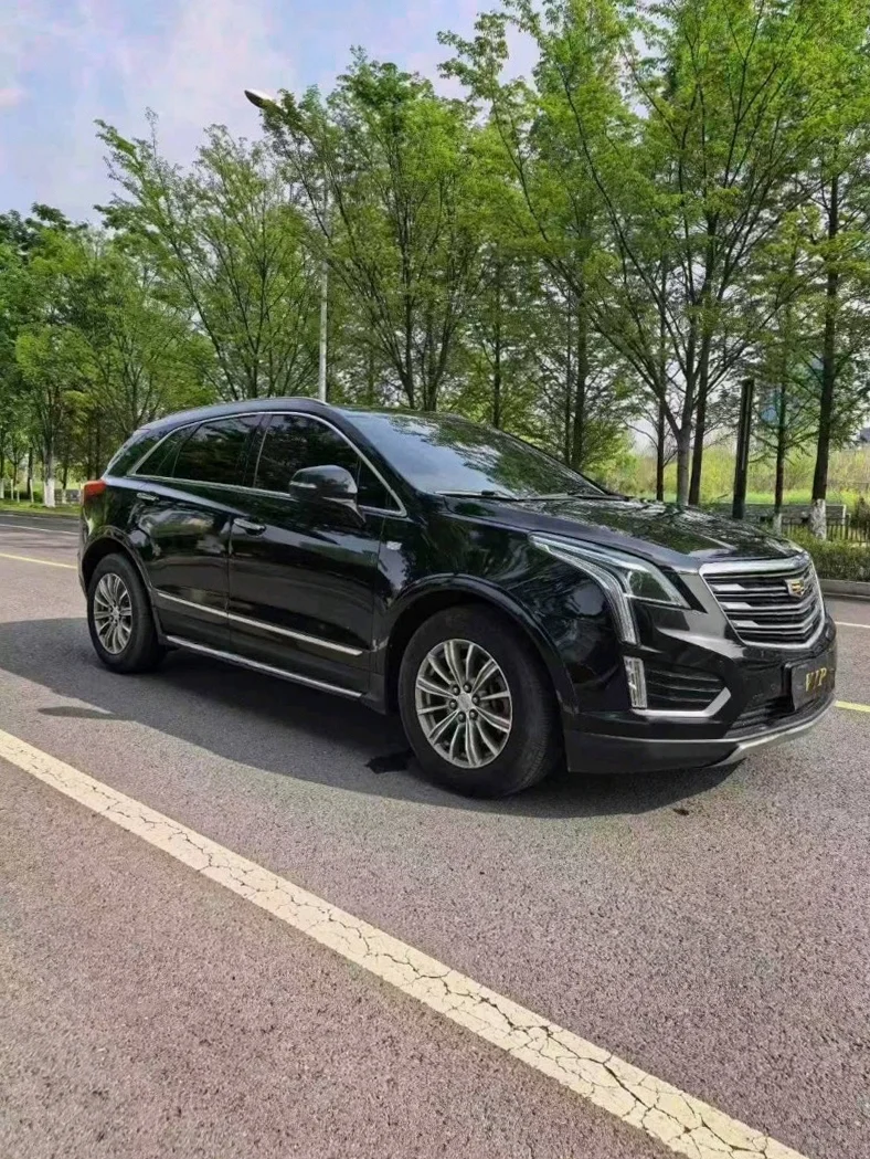 凯迪拉克XT5 正面外观三