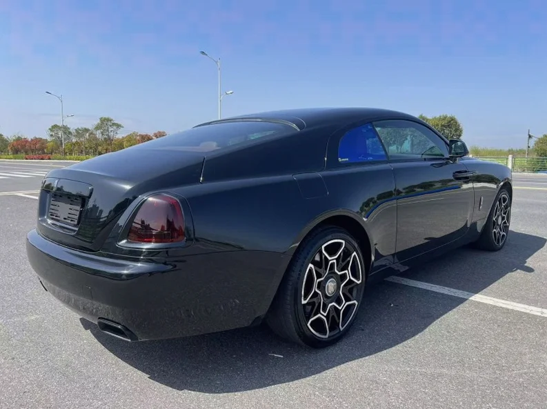 劳斯莱斯魅影 后面外观二