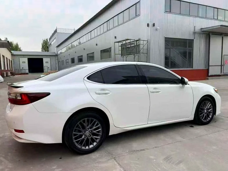 雷克萨斯ES 内饰后排