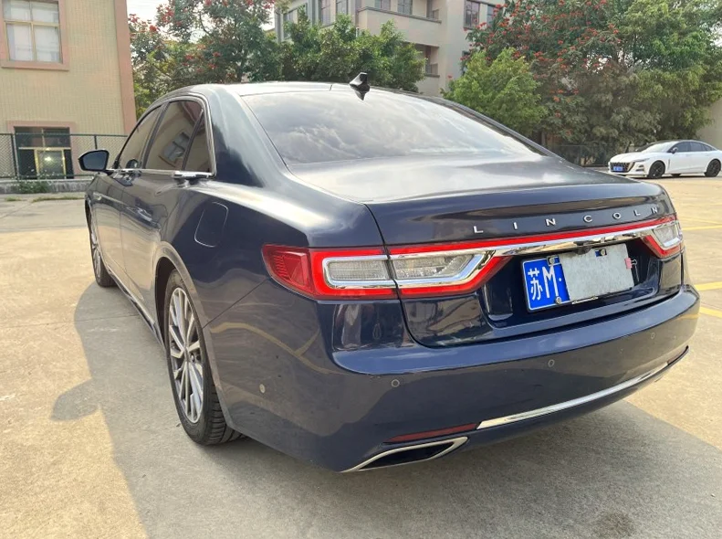 林肯大陆 后面外观一