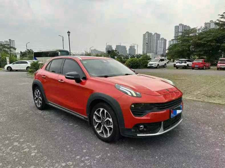 领克02 正面外观二