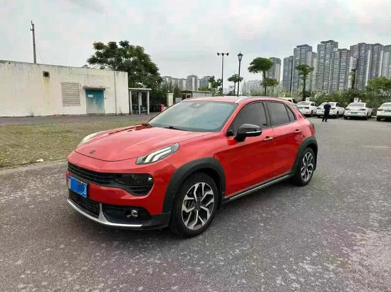 领克02 正面外观三