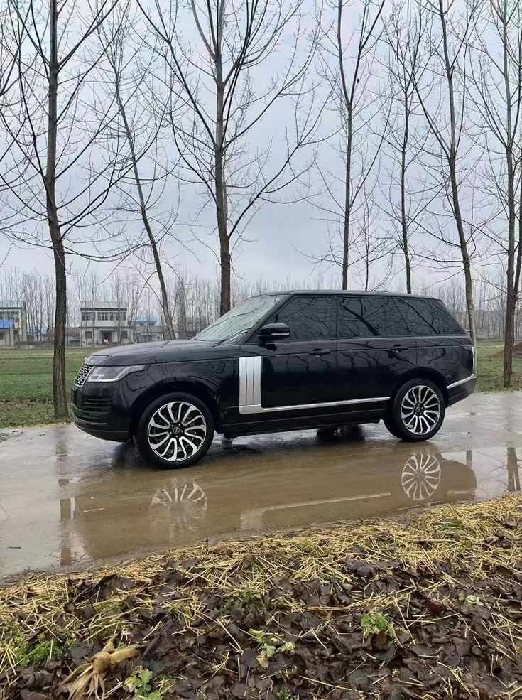 路虎揽胜行政 正面外观二