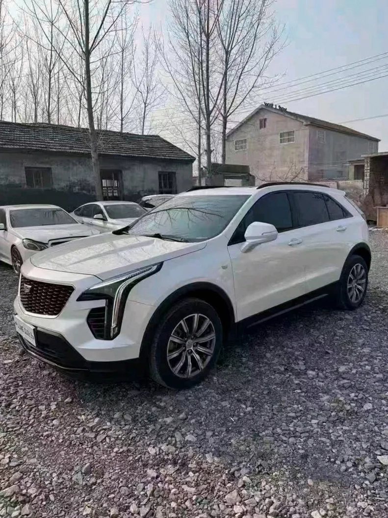 凯迪拉克XT4 正面外观三