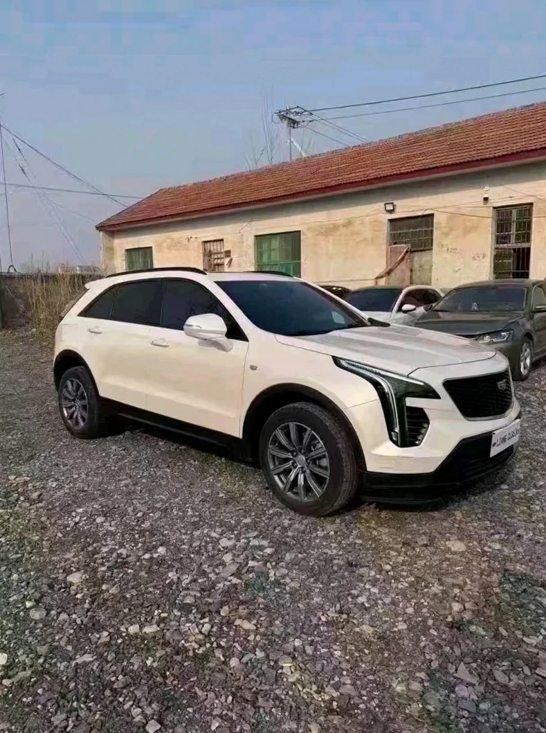 凯迪拉克XT4 正面外观二