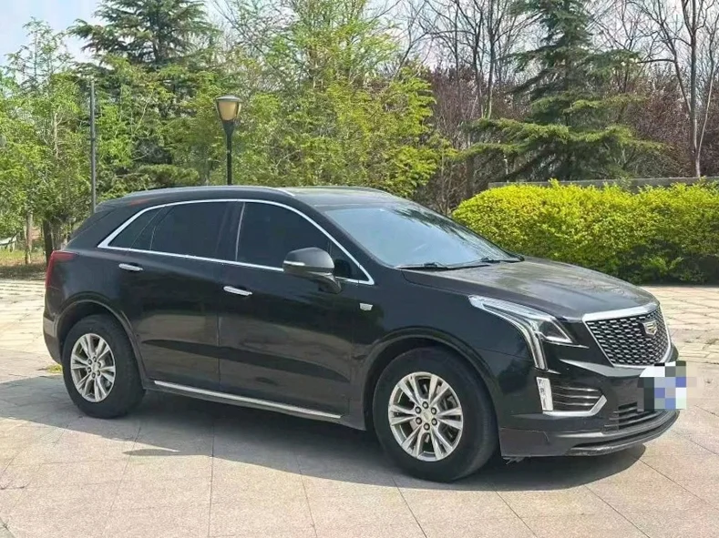 凯迪拉克XT5 正面外观二