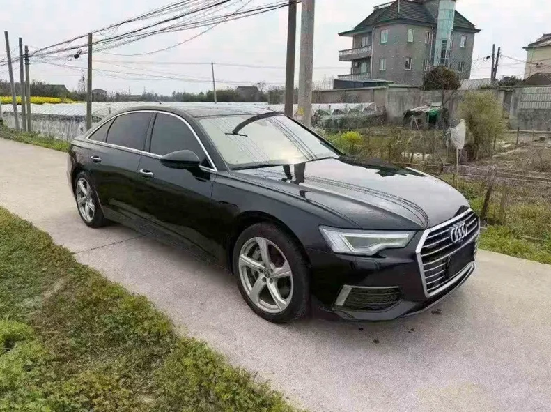 奥迪A6L 正面外观三