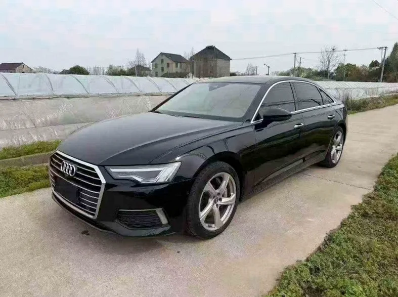 奥迪A6L 正面外观二