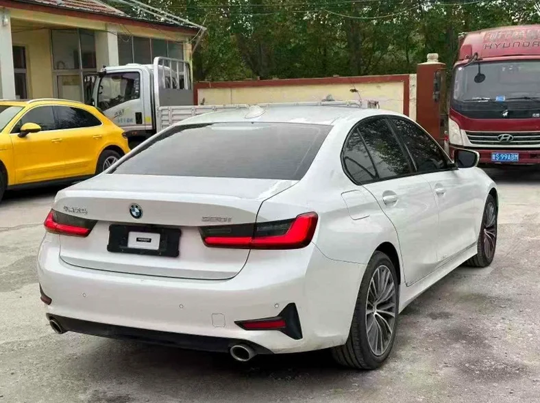 宝马3系 内饰前排