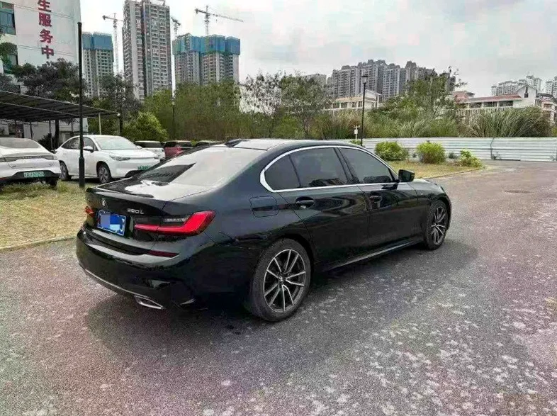 宝马3系 内饰前排