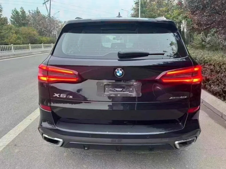 宝马X5 内饰前排