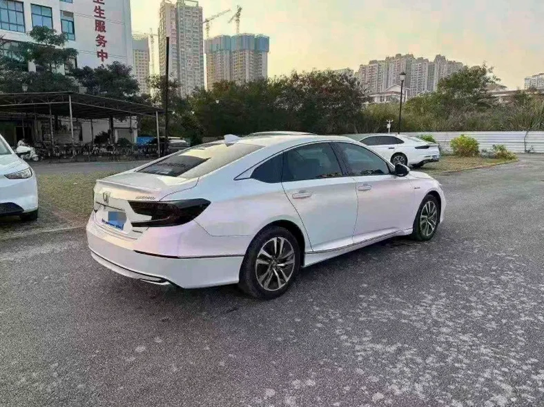 本田雅阁 内饰前排