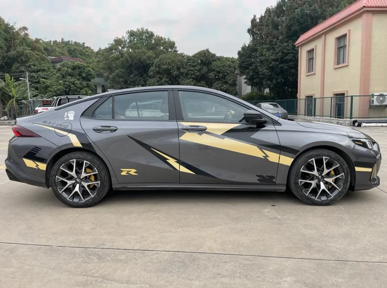 传祺影豹 正面外观二