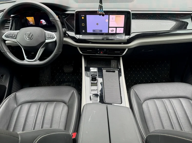 大众途昂 内饰前排