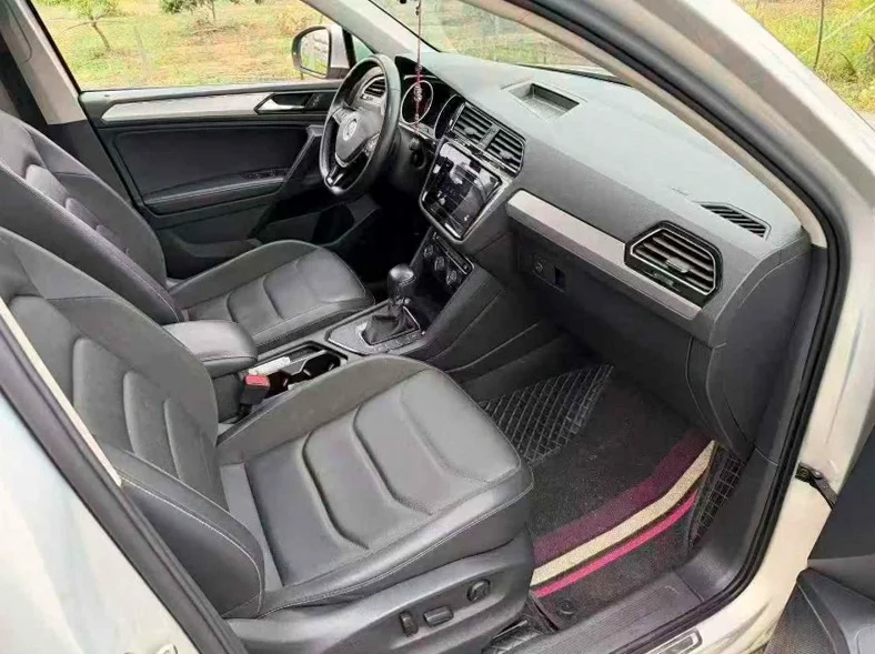 大众途观 后面外观三