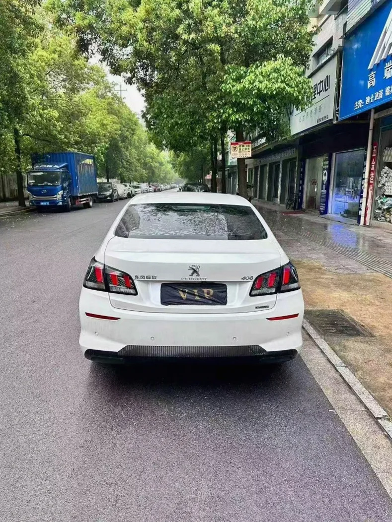 东风标致 内饰前排