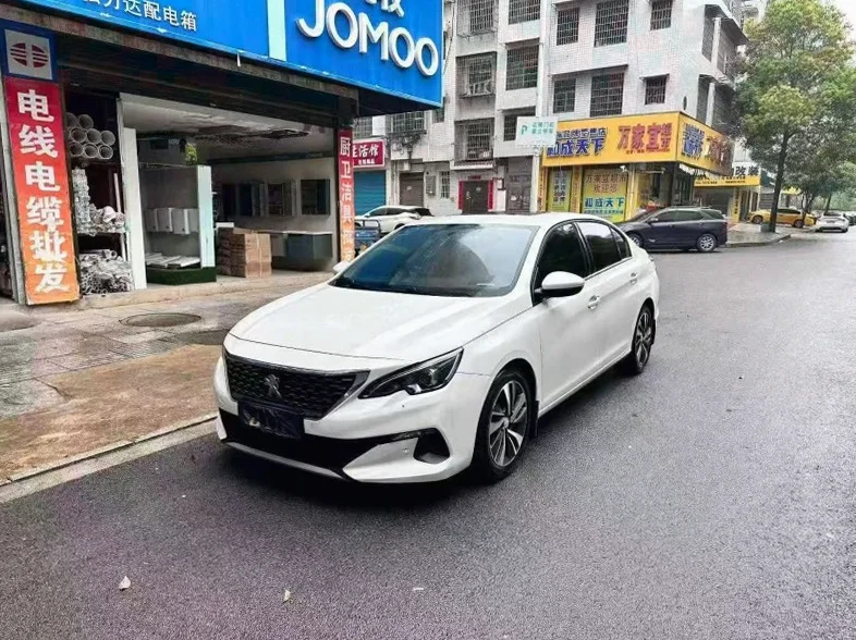 东风标致 正面外观三