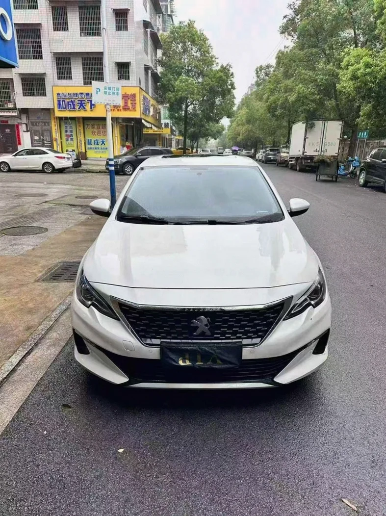 21年东风标致408豪华版