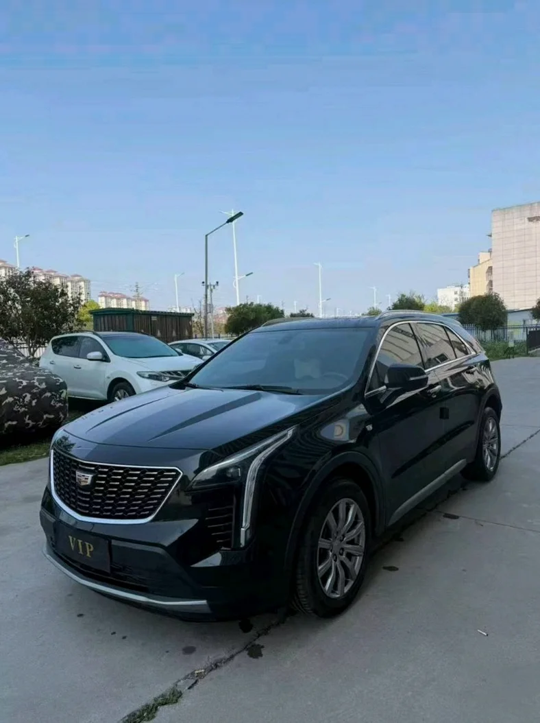 凯迪拉克XT4 后面外观一
