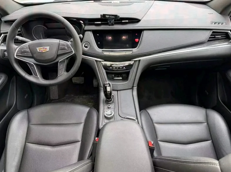 凯迪拉克XT5 后面外观三