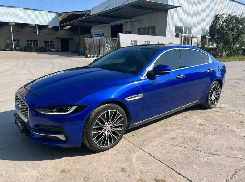 捷豹XEL 正面外观二