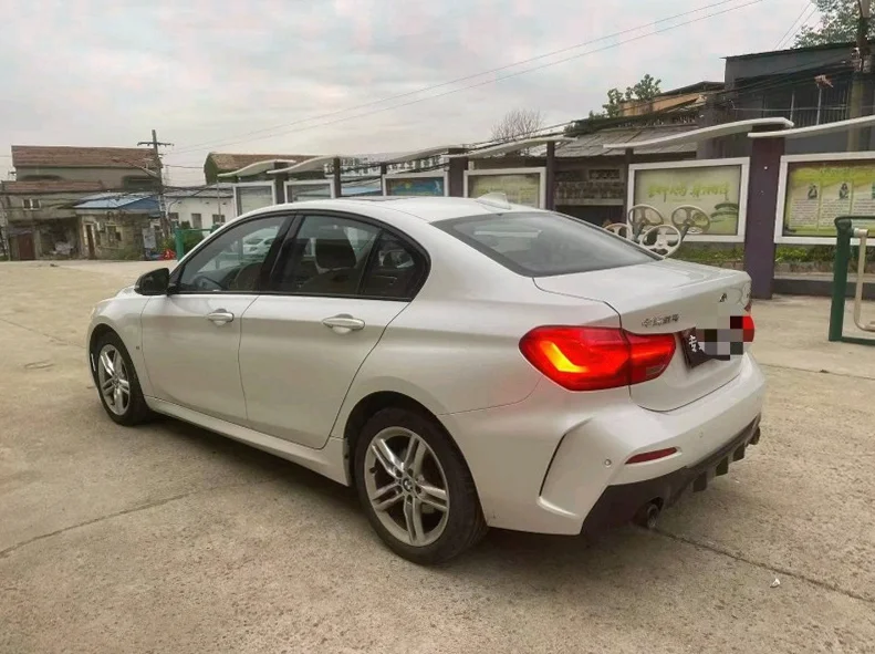 宝马1系 后面外观二