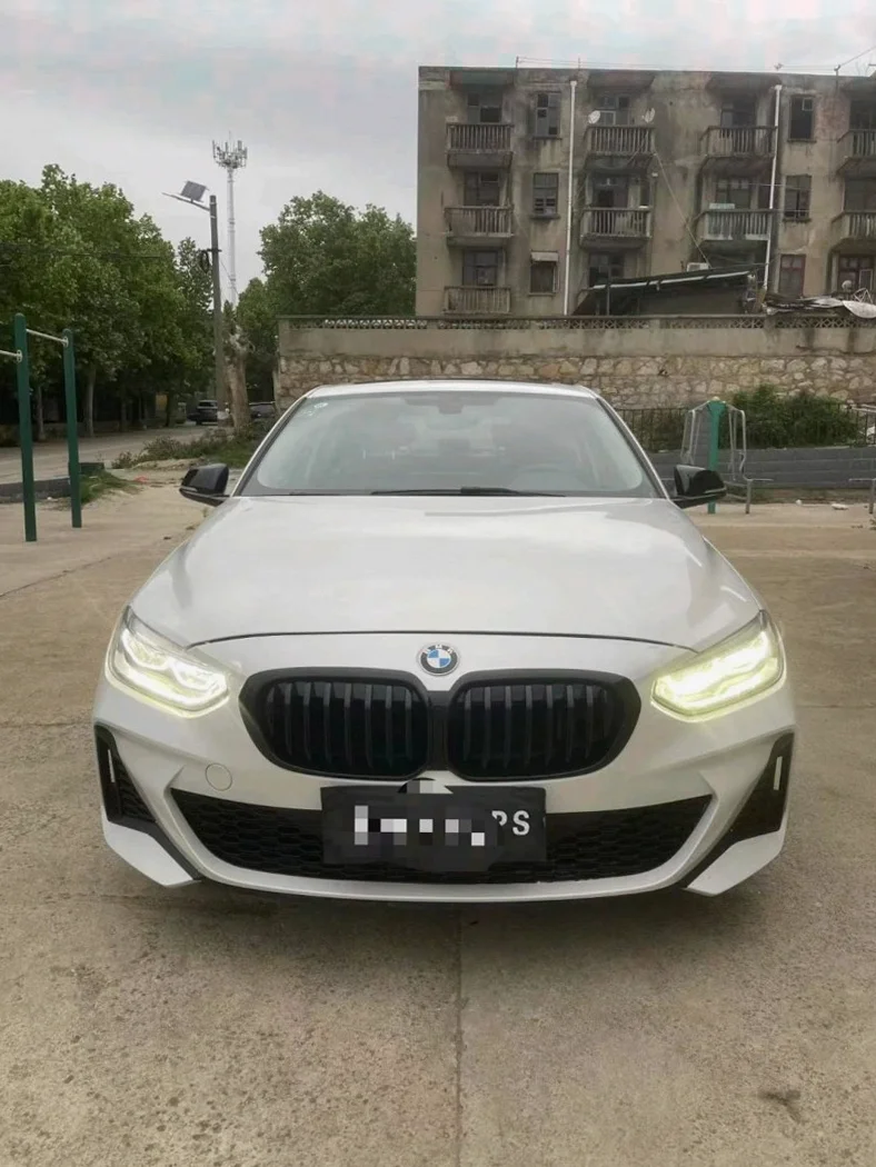22年宝马120i M运动