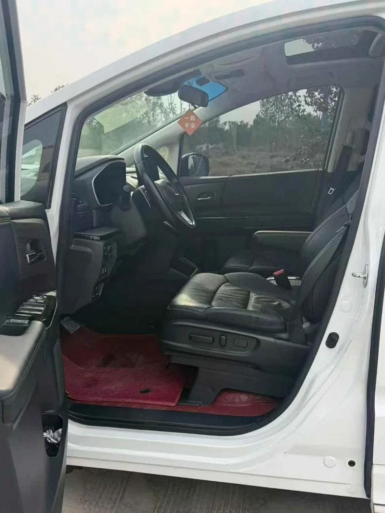 本田奥德赛 后面外观三