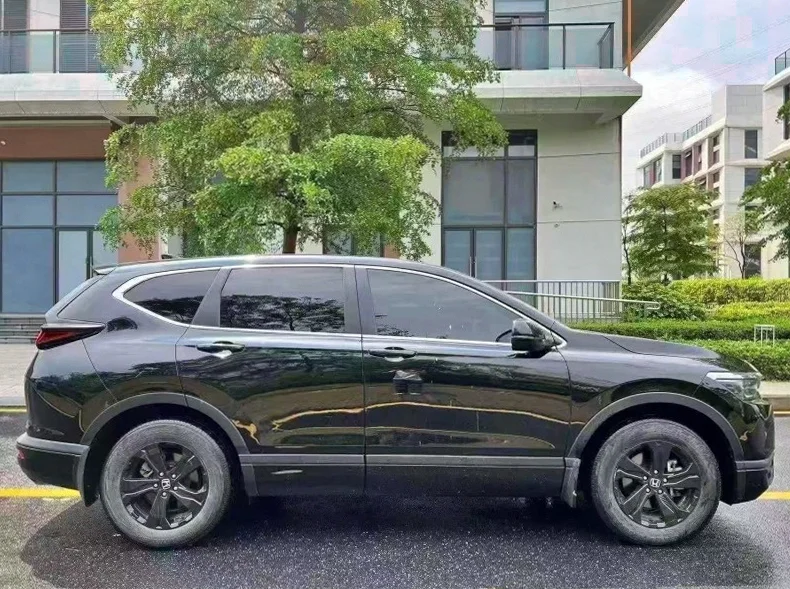 本田皓影 后面外观三