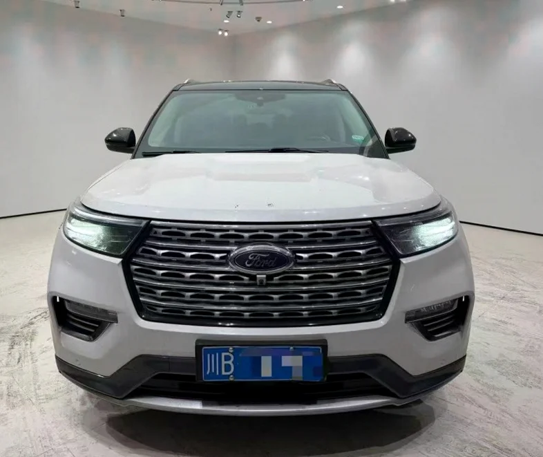 22年福特探险者2.3T四驱7座