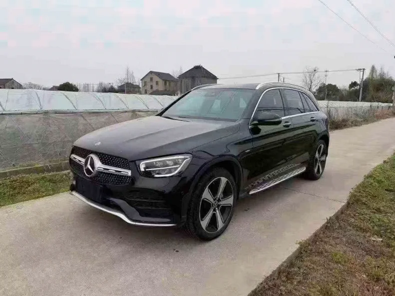 奔驰GLC 正面外观二