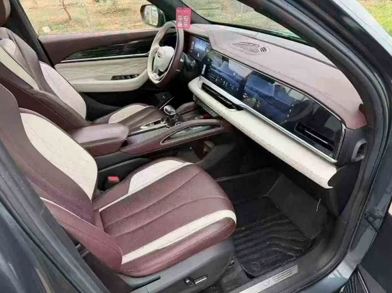 吉利星越 后面外观二