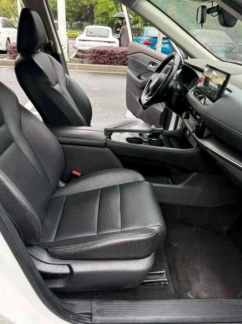 日产奇骏 正面外观三