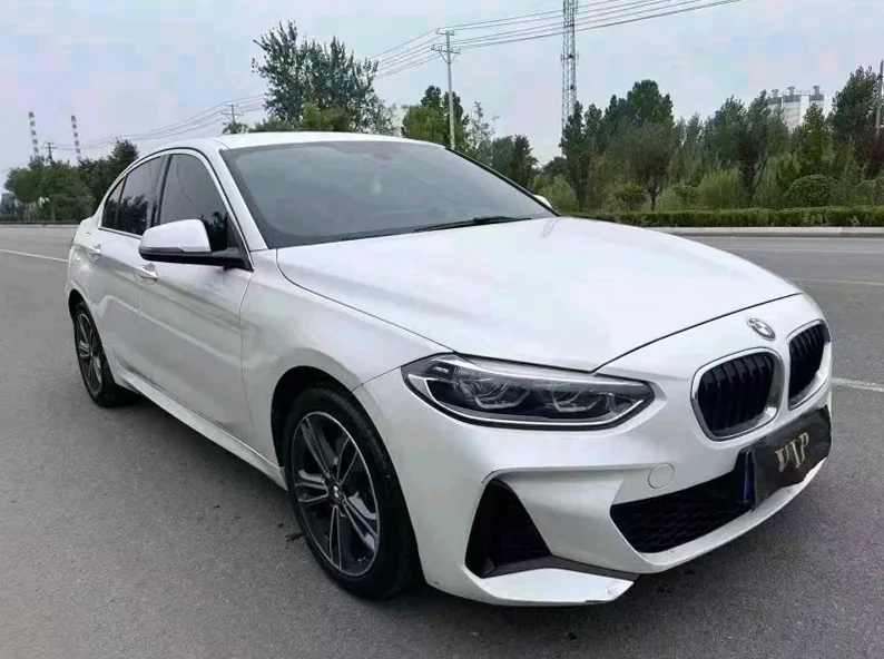 宝马1系 正面外观二