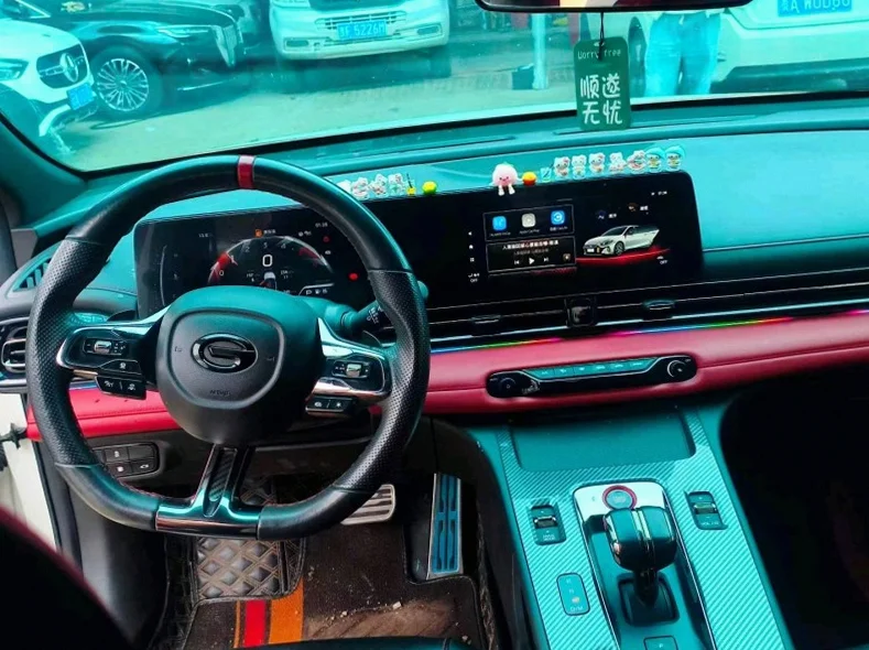 传祺影豹 正面外观二